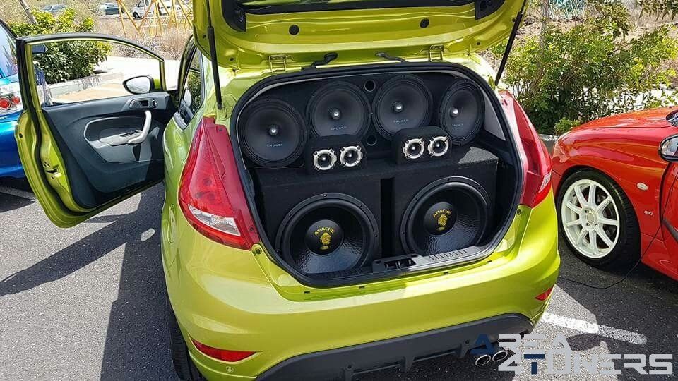 5ª Fiesta Del Motor Guimar
Imagen del reportaje revista Tuning Area4tuners.es, concentración de coches Tuning del año 2017 en Guimar, Tenerife, España