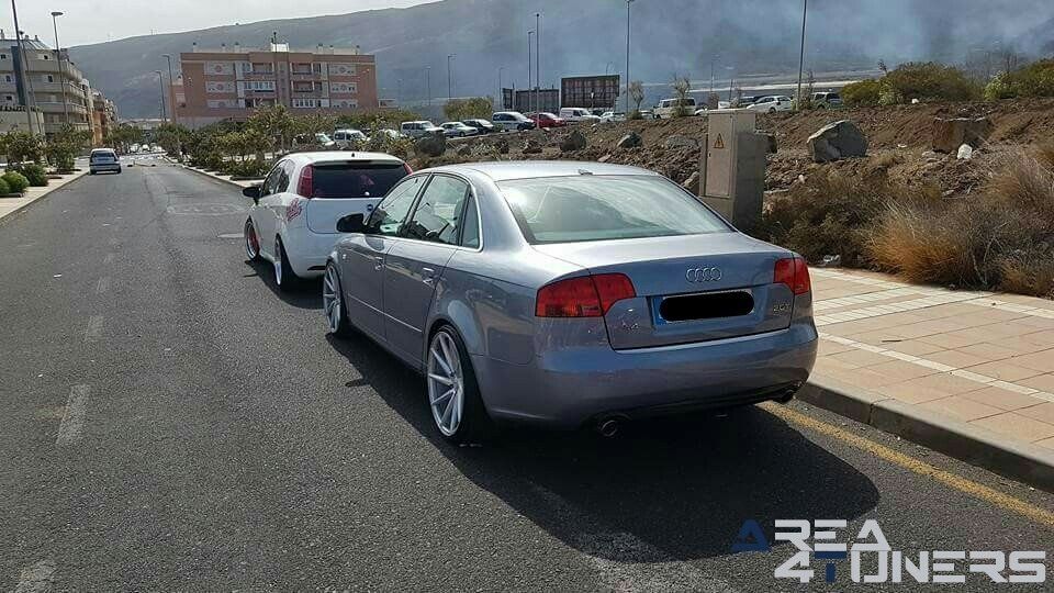 5ª Fiesta Del Motor Guimar
Imagen del reportaje revista Tuning Area4tuners.es, concentración de coches Tuning del año 2017 en Guimar, Tenerife, España