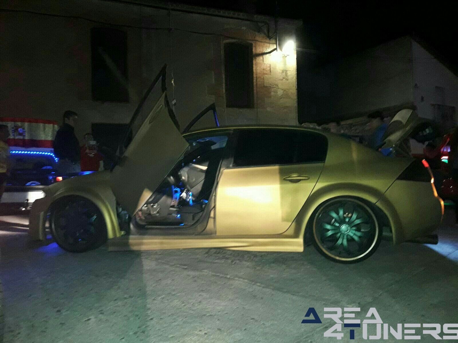 1ª Kdd Tuning Racing Clásicos Aldehuela De La Bóveda
Imagen del reportaje revista Tuning Area4tuners.es, concentración de coches Tuning del año 2017 en Aldehuela De La Bóveda, Salamanca, España