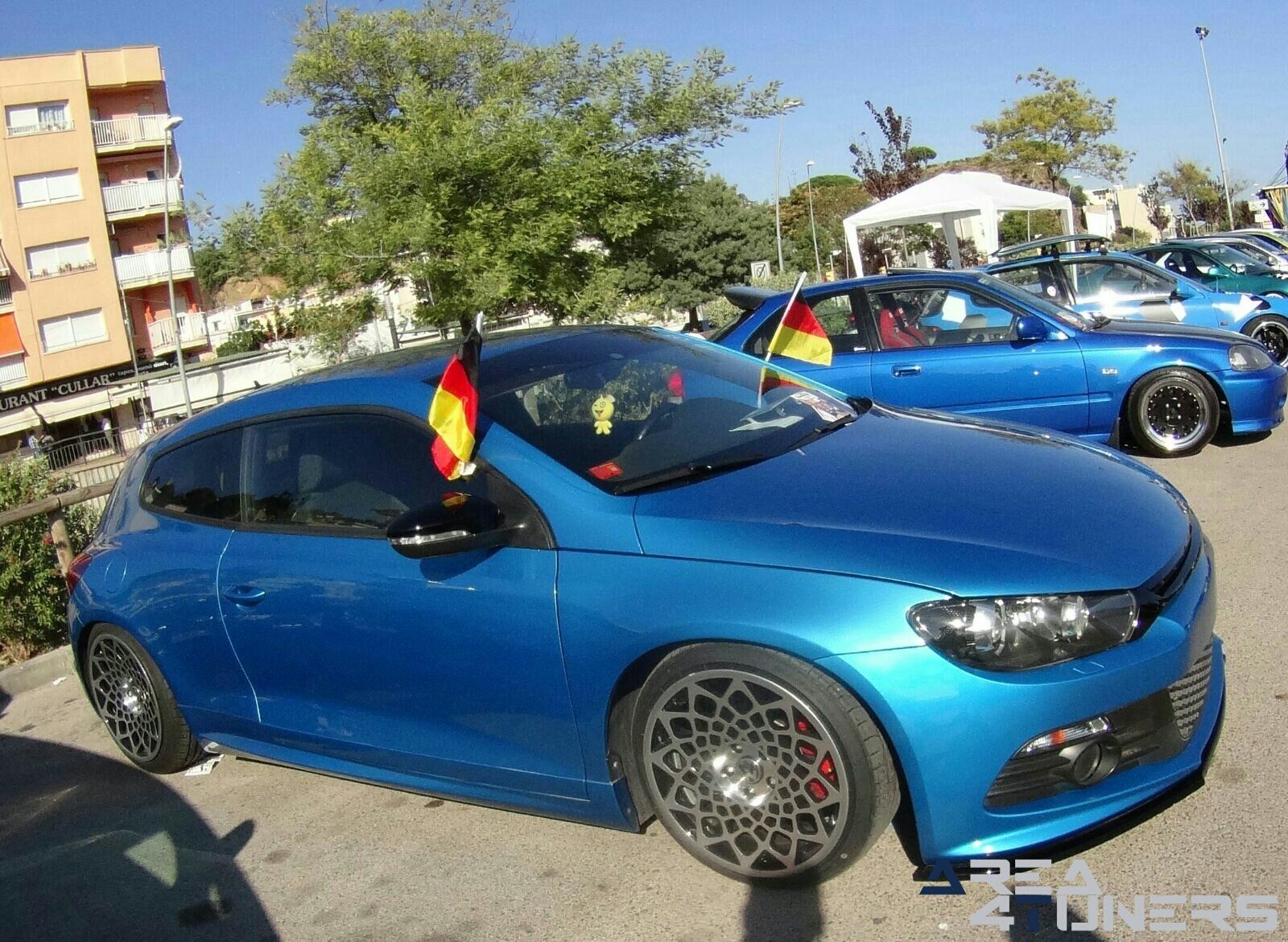 Blanes Motor Days 2k17
Imagen del reportaje revista Tuning Area4tuners.es, concentración de coches Tuning del año 2017 en Blanes, Gerona, España