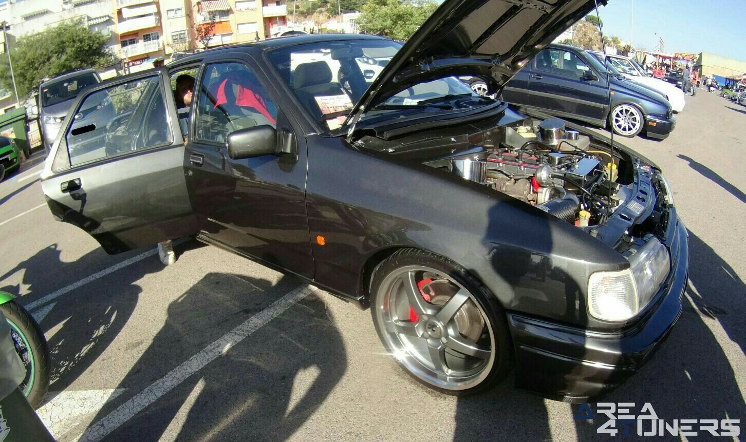 Blanes Motor Days 2k17
Imagen del reportaje revista Tuning Area4tuners.es, concentración de coches Tuning del año 2017 en Blanes, Gerona, España