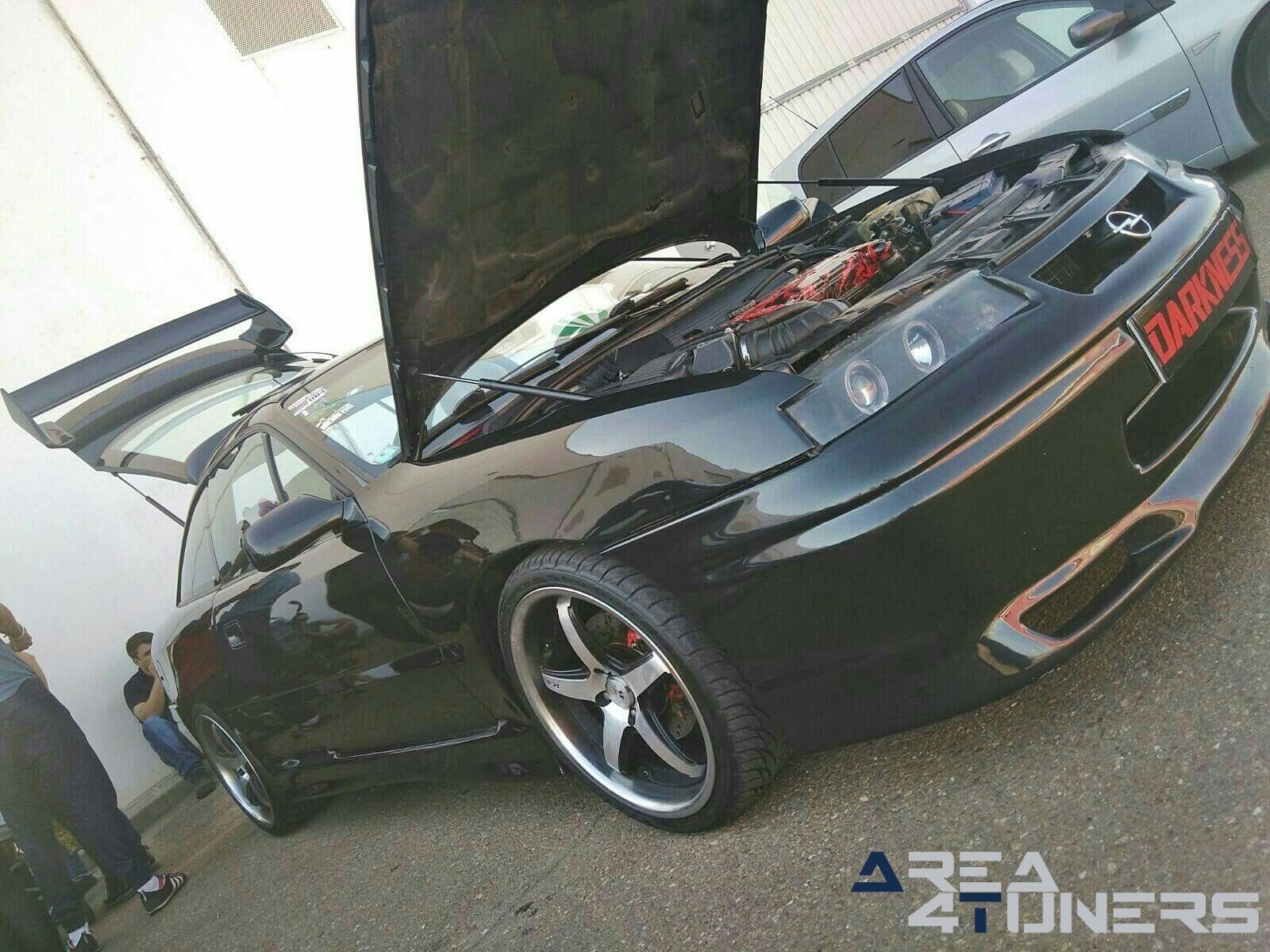 2ª Concentración Tuning Talavera La Real
Imagen del reportaje revista Tuning Area4tuners.es, concentración de coches Tuning del año 2017 en Talavera La Real, Cáceres, España