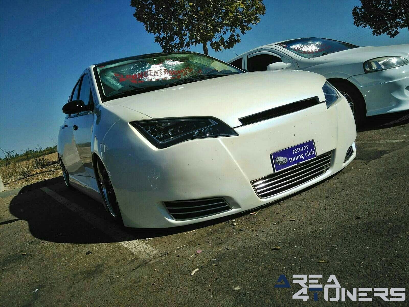 2ª Concentración Tuning Talavera La Real
Imagen del reportaje revista Tuning Area4tuners.es, concentración de coches Tuning del año 2017 en Talavera La Real, Cáceres, España