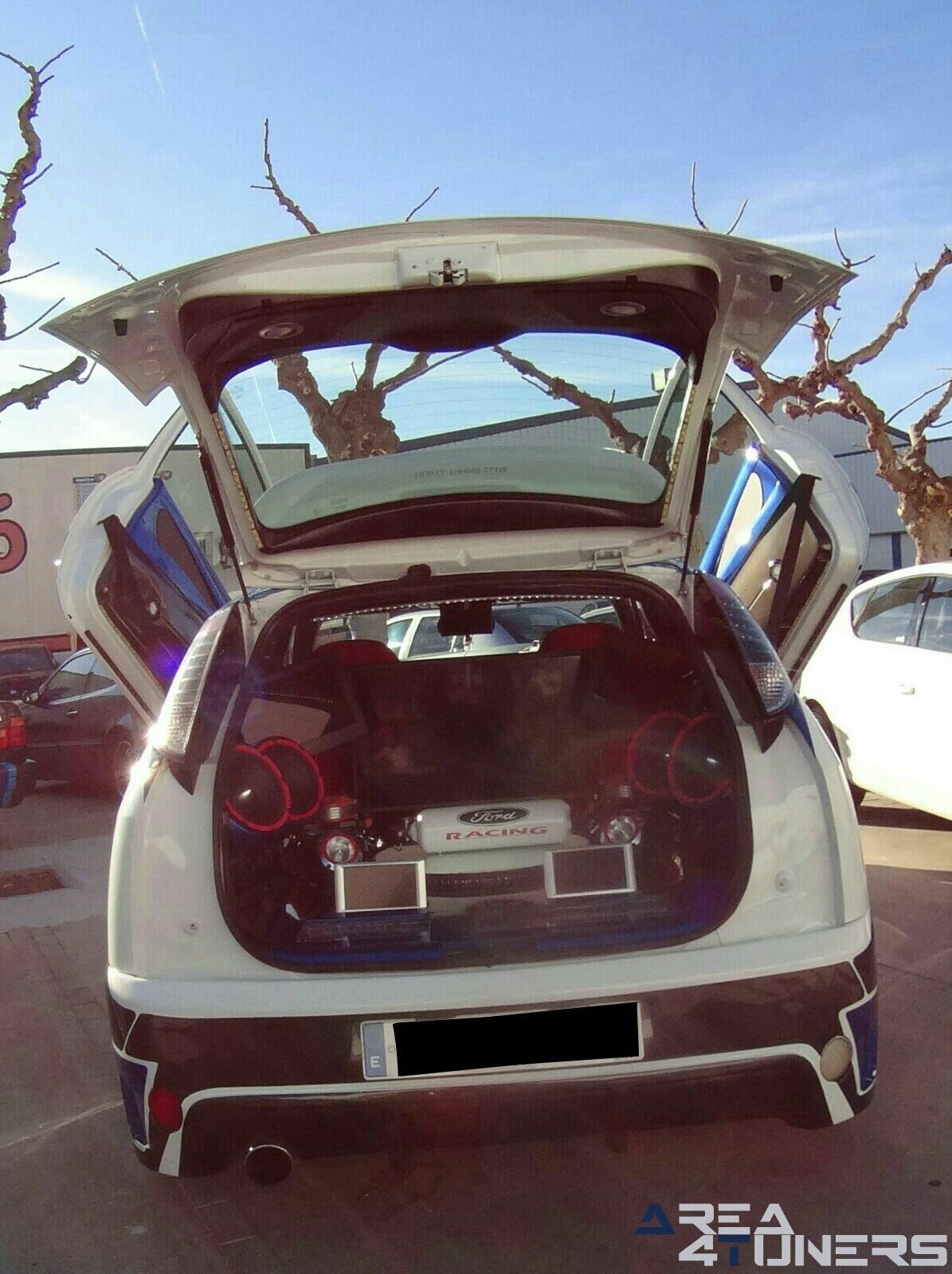 Ice Weekend 2k17
Imagen del reportaje revista Tuning Area4tuners.es, concentración de coches Tuning del año 2017 en Mora La Nova, Tarragona, España