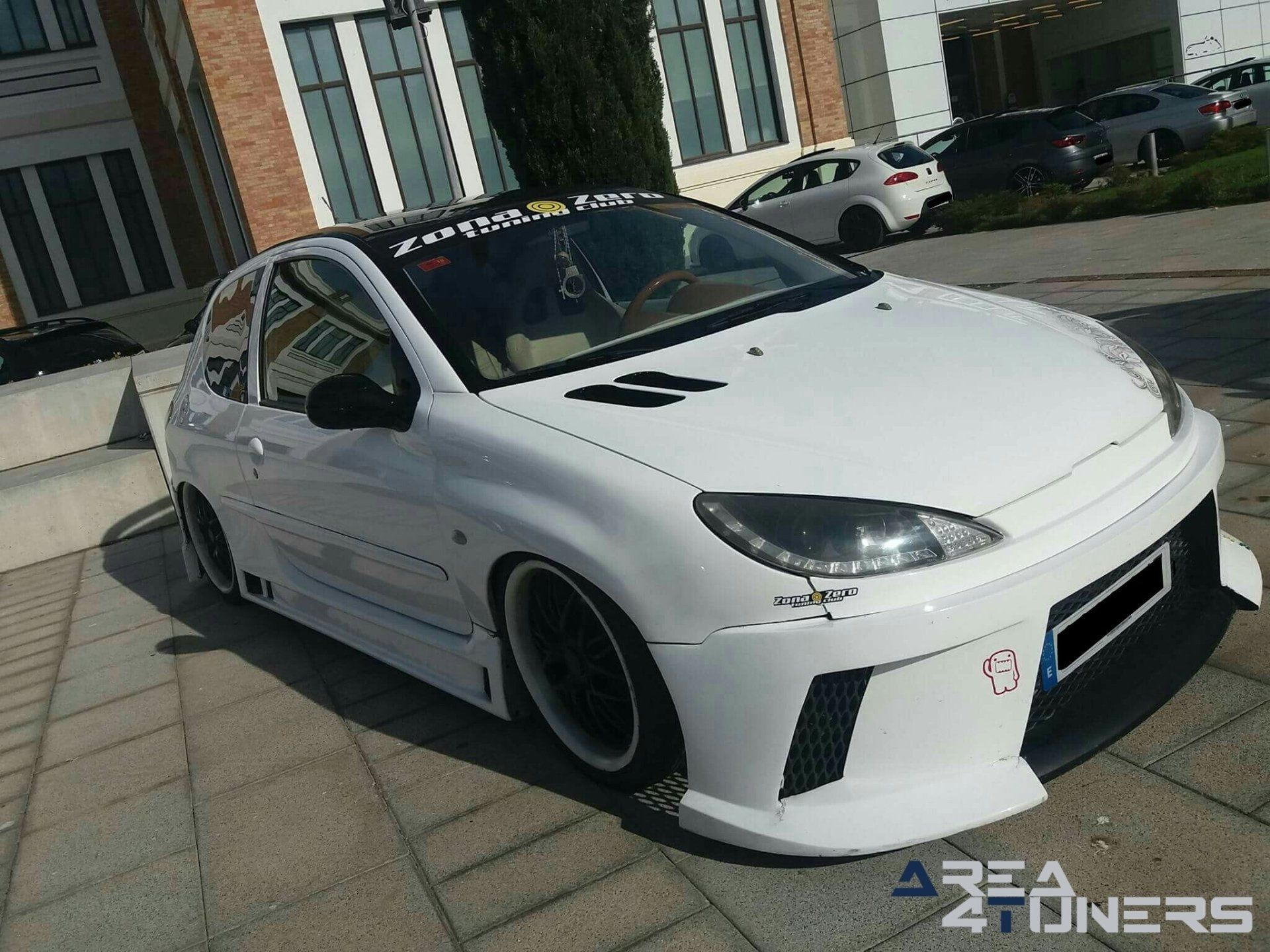 5ª Ruta Navideña World Racing Club
Imagen del reportaje revista Tuning Area4tuners.es, concentración de coches Tuning del año 2017 en Málaga, España