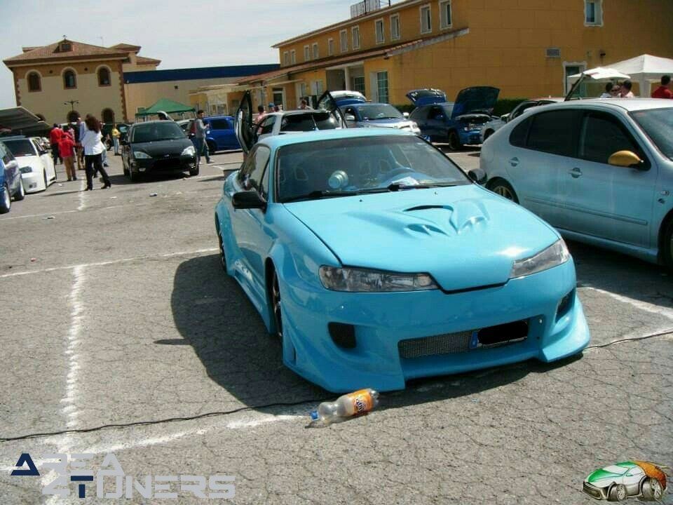 7ª Concentración Tuning Azuaga
Imagen del reportaje revista Tuning Area4tuners.es, concentración de coches Tuning del año 2015 en Azuaga, Badajoz, España