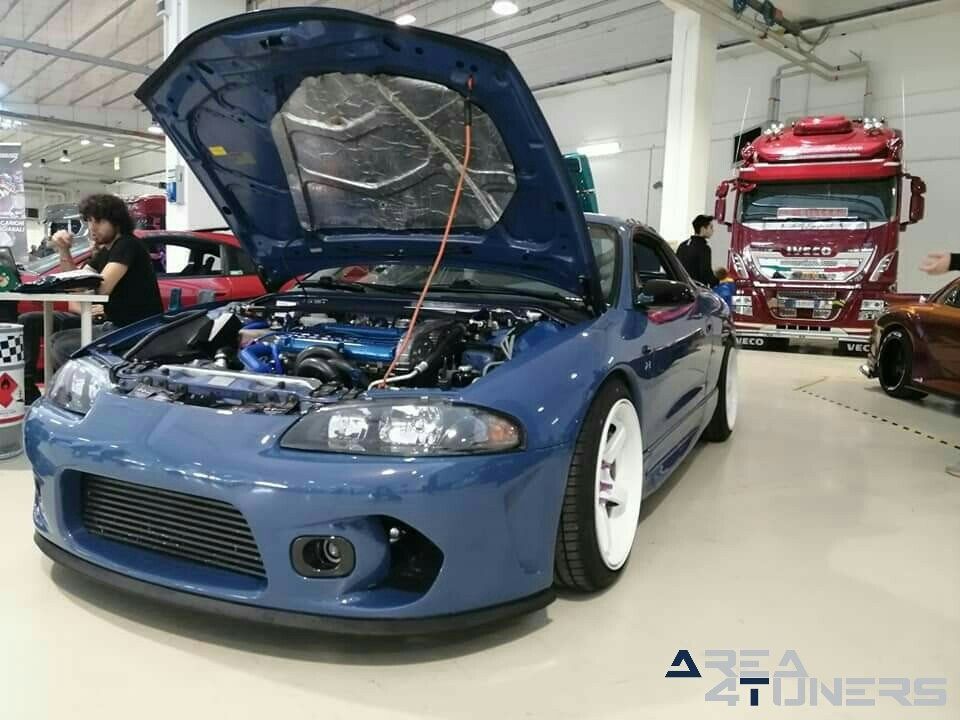 Expo Ruotando Cesena
Imagen del reportaje de la revista Tuning Area4tuners.es, de la
concentración de coches Tuning del año 2019 en Cesena Italia