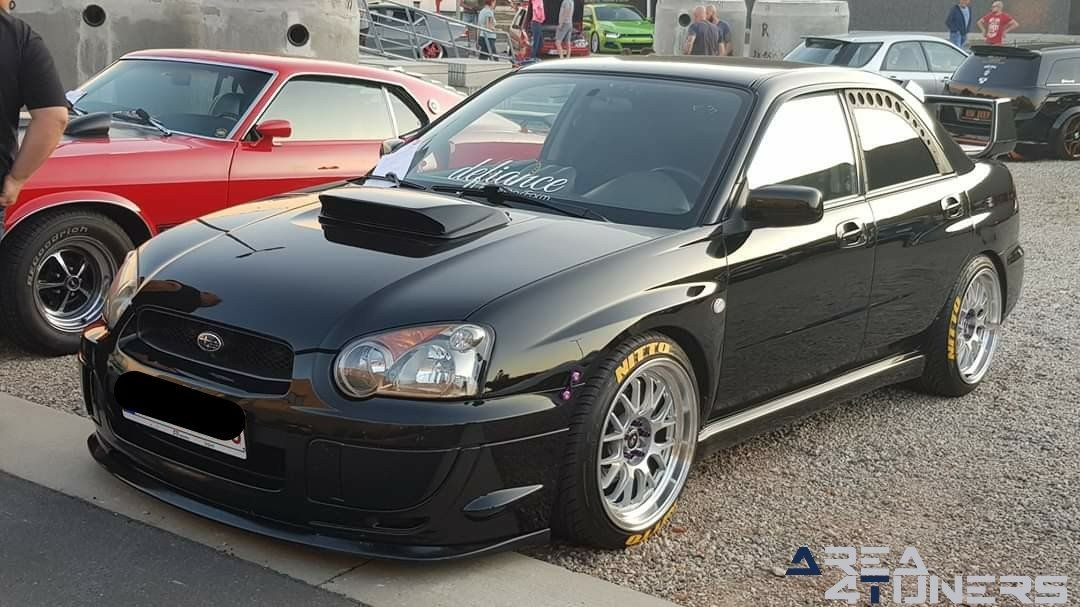 Magic Tuning Team 10th Birthday Edition
Imagen del reportaje de la revista Tuning Area4tuners.es, de la
concentración de coches Tuning del año 2019 en Corbeillestraat Bélgica