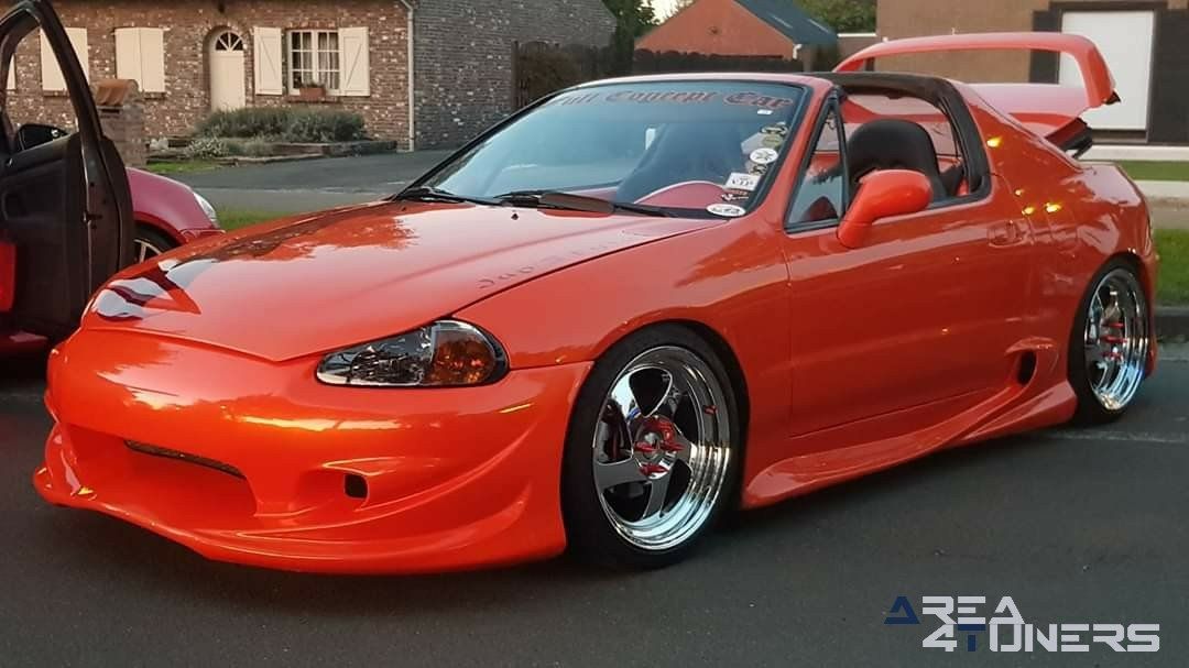 Tuning Night Beernem
Imagen del reportaje de la revista Tuning Area4tuners.es, de la
concentración de coches Tuning del año 2019 en Beernem Bélgica