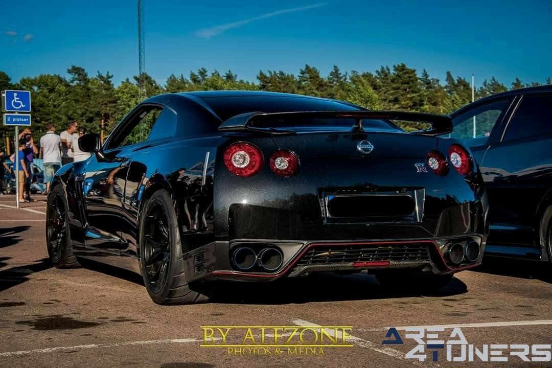 Ksr Midsommattläff
Imagen del reportaje de la revista Tuning Area4tuners.es, de la
concentración de coches Tuning del año 2019 en Karlstad Suecia