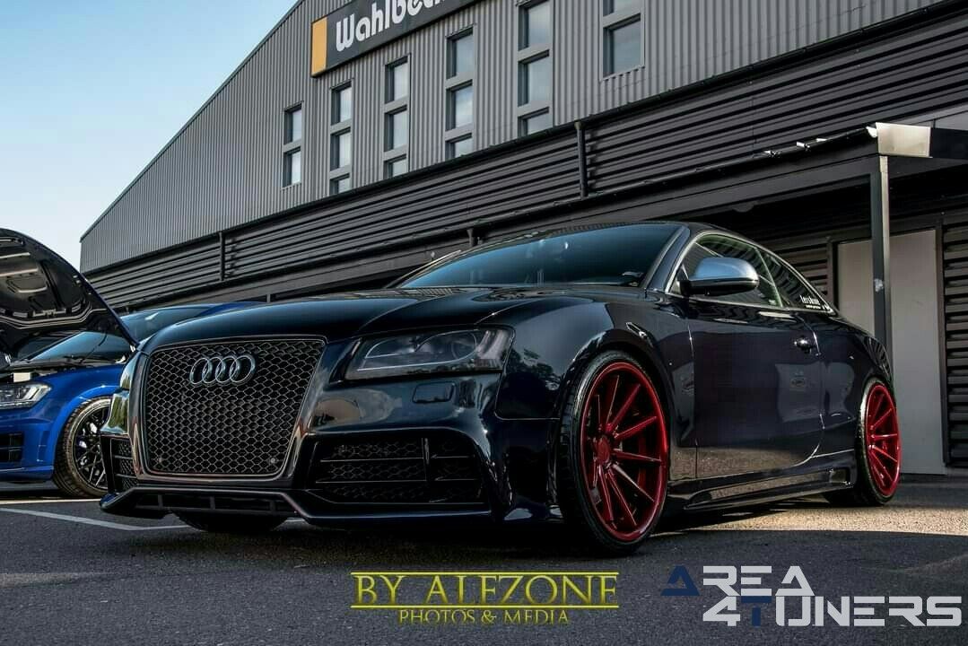 Scumball Parking Only Linköping
Imagen del reportaje de la revista Tuning Area4tuners.es, de la
concentración de coches Tuning del año 2020 en Linköping Suecia