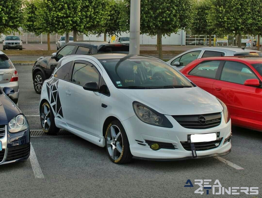 Rasso Team Static 2020
Imagen del reportaje de la revista Tuning Area4tuners.es, de la
concentración de coches Tuning del año 2020 en Romilly Sud Seine Francia