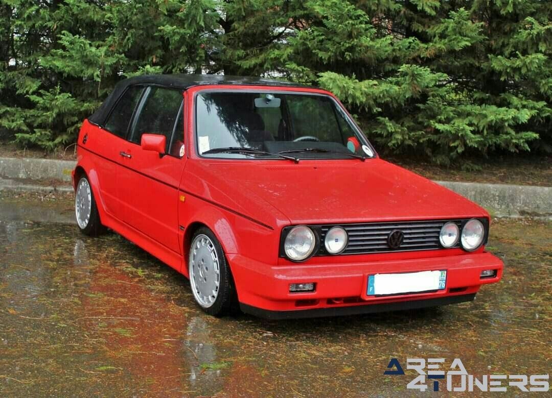 Low Art París
Imagen del reportaje de la revista Tuning Area4tuners.es, de la
concentración de coches Tuning del año 2020 en París Francia