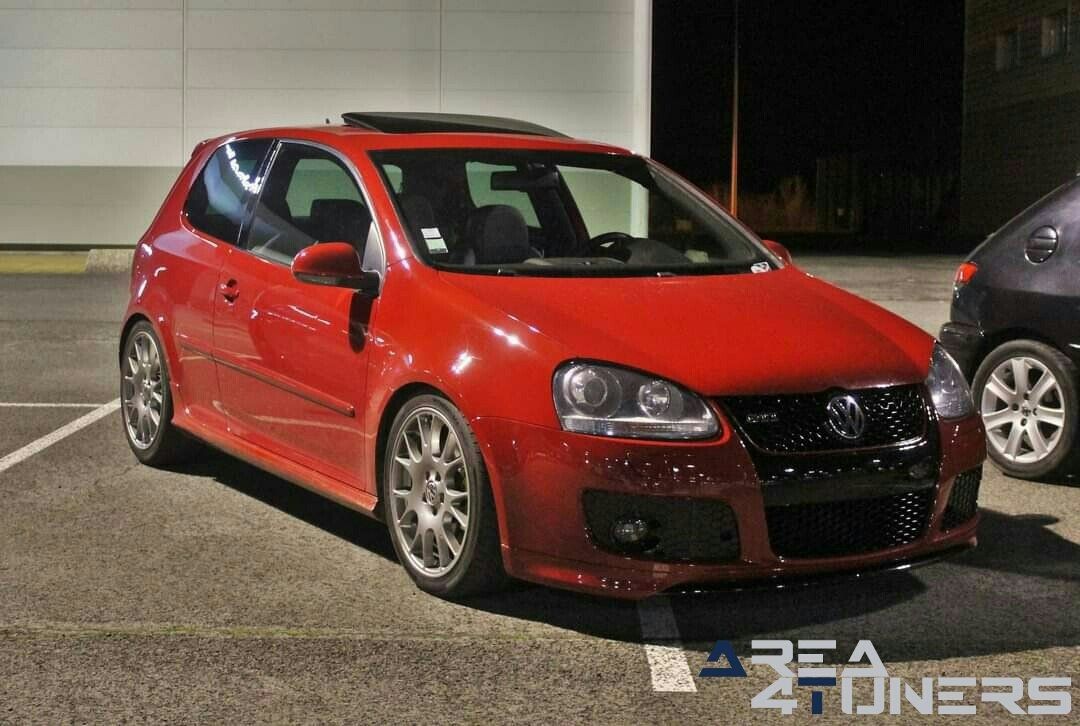 Team Static Sur
Imagen del reportaje de la revista Tuning Area4tuners.es, de la
concentración de coches Tuning del año 2020 en Romilly Sud Seine Francia