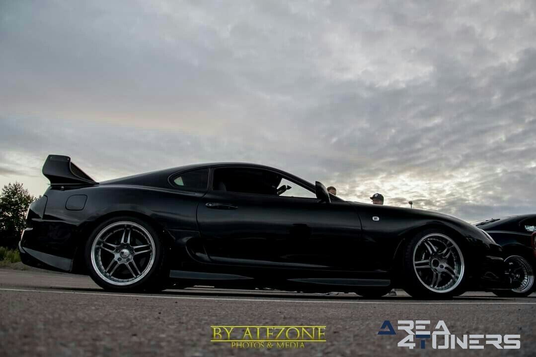 Börlange Street Meet
Imagen del reportaje de la revista Tuning Area4tuners.es, de la
concentración de coches Tuning del año 2020 en Börlange Suecia