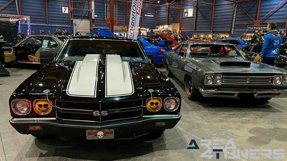 Racing Expo 2020
Imagen del reportaje de la revista Tuning Area4tuners.es, de la
concentración de coches Tuning del año 2020 en Leeuwarden Holanda