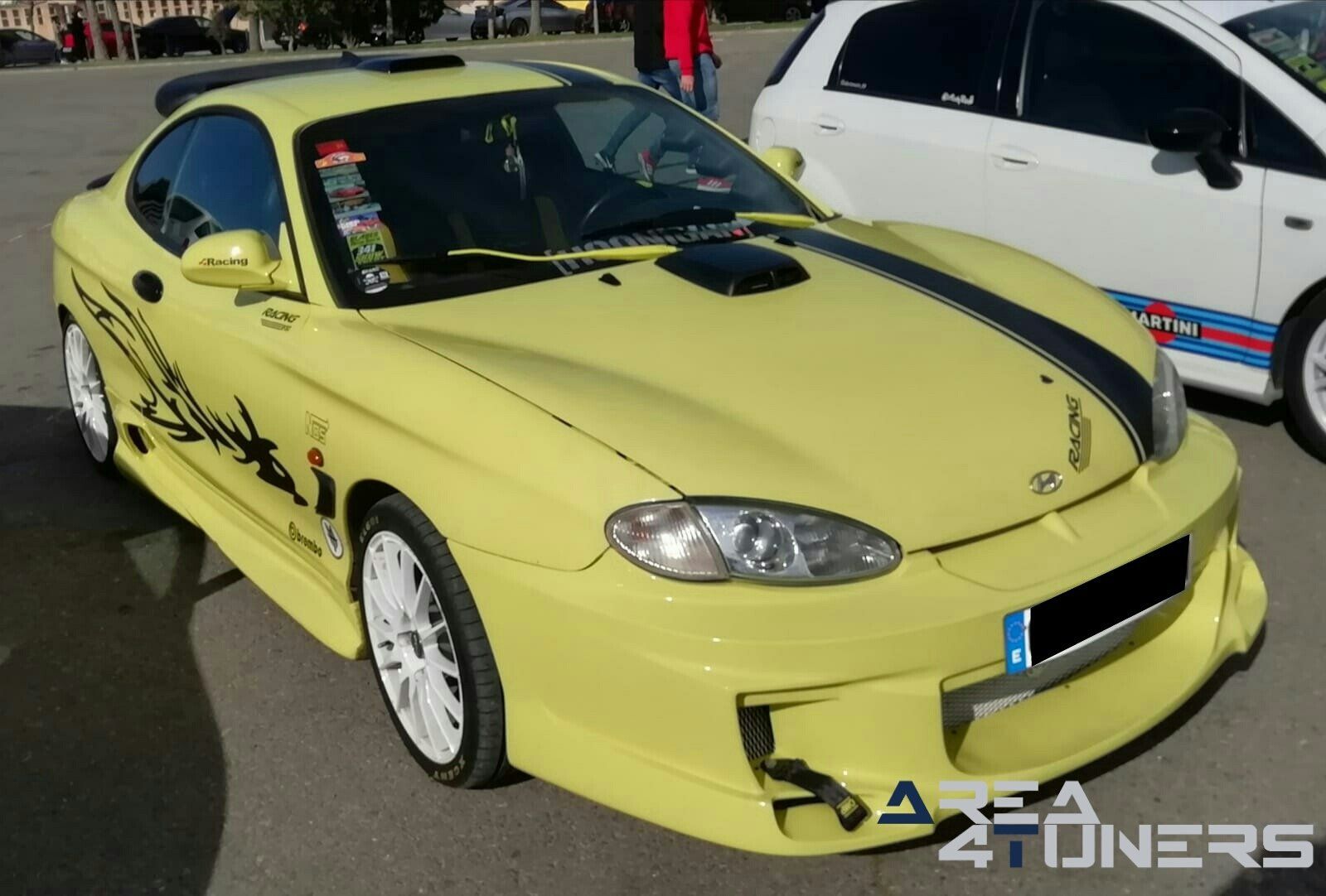 2º Fruiturisme Motor Day Aitona
Imagen del reportaje de la revista Tuning Area4tuners.es, de la concentración de coches Tuning del año 2020 en Aitona, Lérida, España