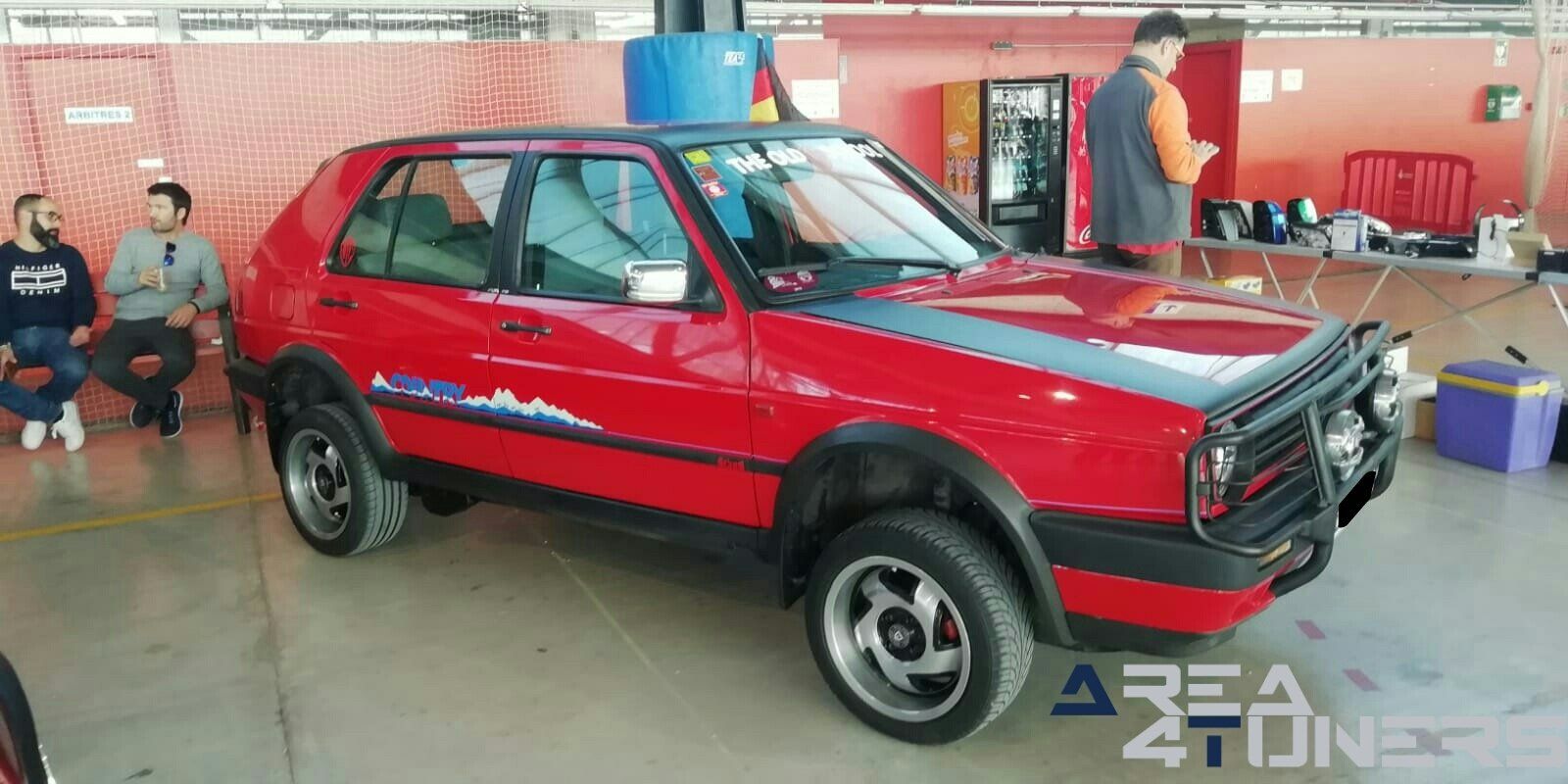 8º Motor Show Black Diamond Tortosa
Imagen del reportaje de la revista Tuning Area4tuners.es, de la concentración de coches Tuning del año 2020 en Tortosa, Tarragona, España