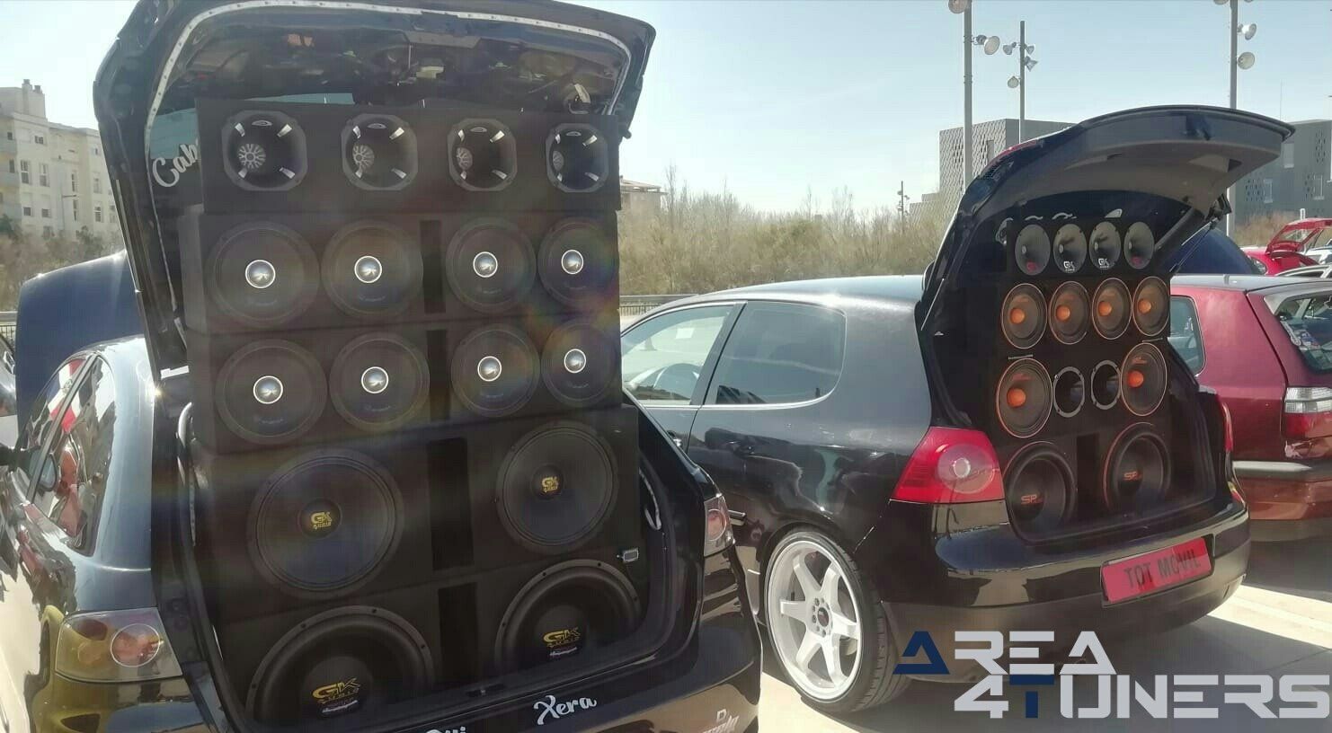 8º Motor Show Black Diamond Tortosa
Imagen del reportaje de la revista Tuning Area4tuners.es, de la concentración de coches Tuning del año 2020 en Tortosa, Tarragona, España