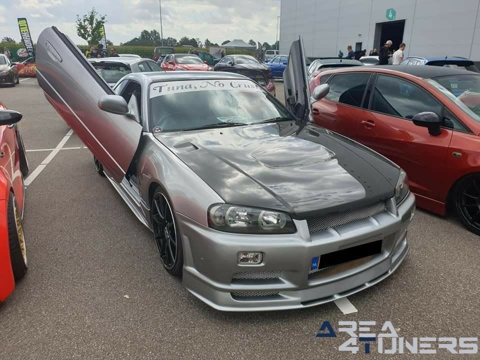 Gr8 2020
Imagen del reportaje de la revista Tuning Area4tuners.es, de la
concentración de coches Tuning del año 2020 en Breda Holanda