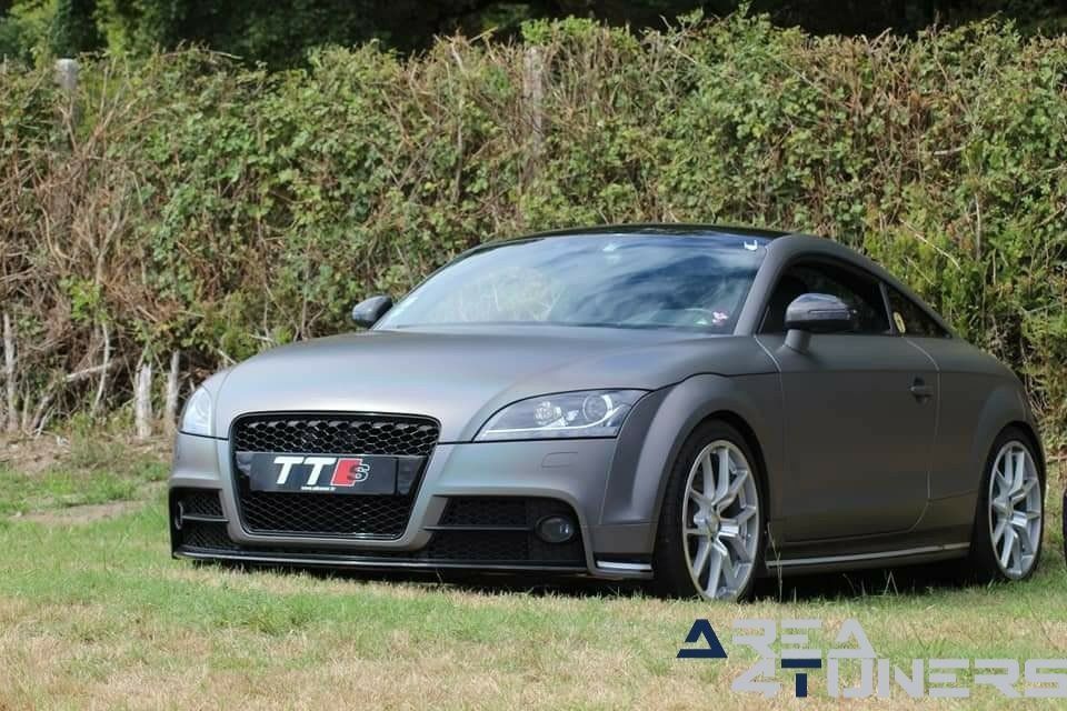 Fbi 2020
Imagen del reportaje de la revista Tuning Area4tuners.es, de la
concentración de coches Tuning del año 2020 en Marcenais Francia