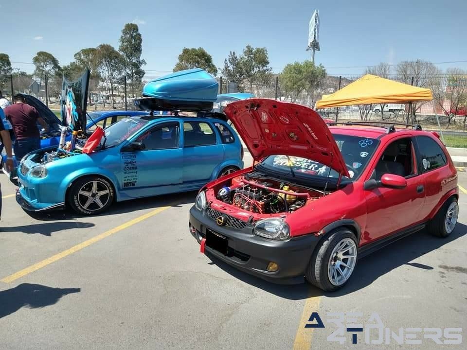 Meet Tokio Racing Team