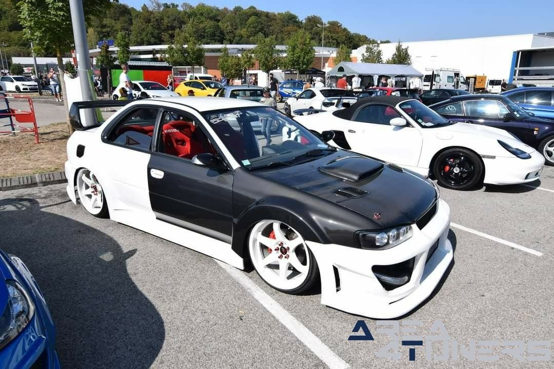 Low Life Style 2020
Imagen del reportaje de la revista Tuning Area4tuners.es, de la
concentración de coches Tuning del año 2020 en Chaumont Francia