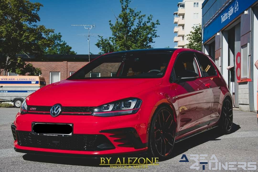 Carfamilyswe Gellerasen
Imagen del reportaje de la revista Tuning Area4tuners.es, de la concentración de coches Tuning del año 2021 en Gellerasen, Suecia