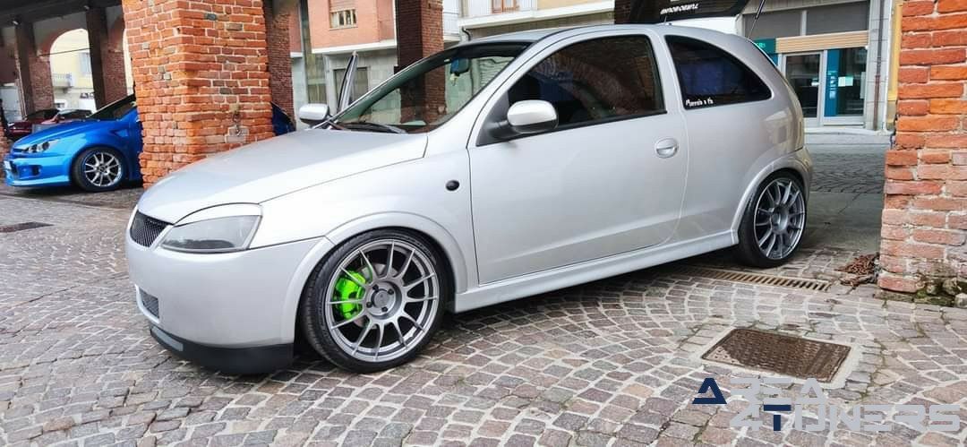 Carma Meeting Cars 2k21
Imagen del reportaje de la revista Tuning Area4tuners.es, de la
concentración de coches Tuning del año 2021 en Carmanogla Italia