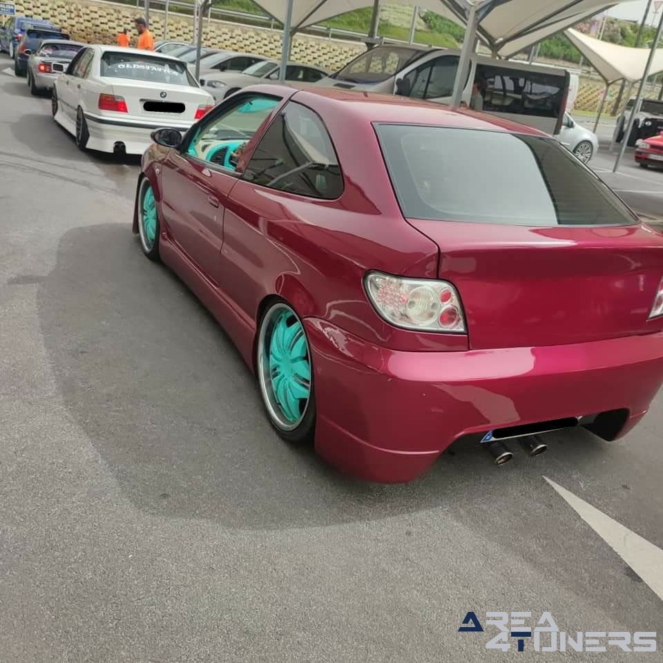 2a Kdd Zona Zero Tuning
Imagen del reportaje de la revista Tuning Area4tuners.es, de la concentración de coches Tuning del año 2021 en Vélez, Málaga, España