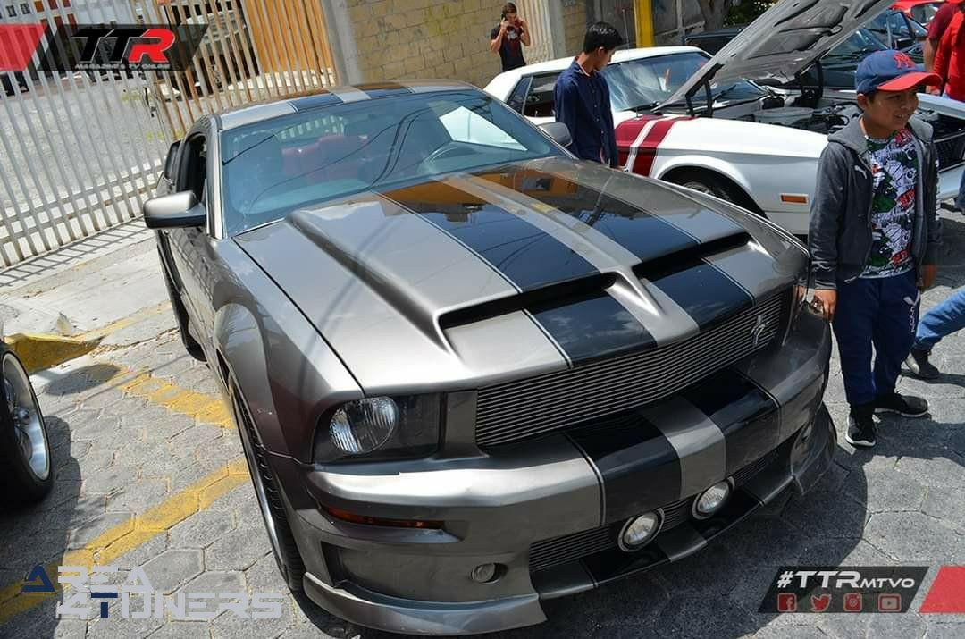 Exhibición Autos Clásicos