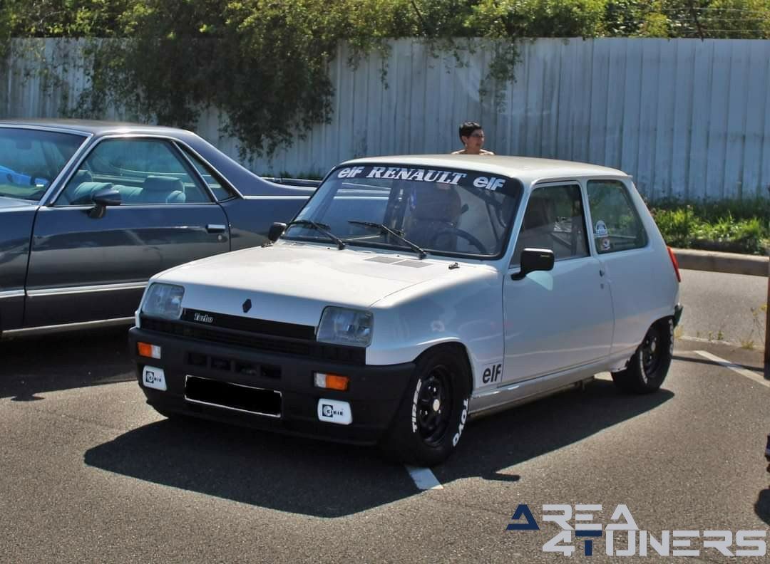 Expo Club Pasion
Imagen del reportaje de la revista Tuning Area4tuners.es, de la
concentración de coches Tuning del año 2021 en Fleury Les Aubrais Francia