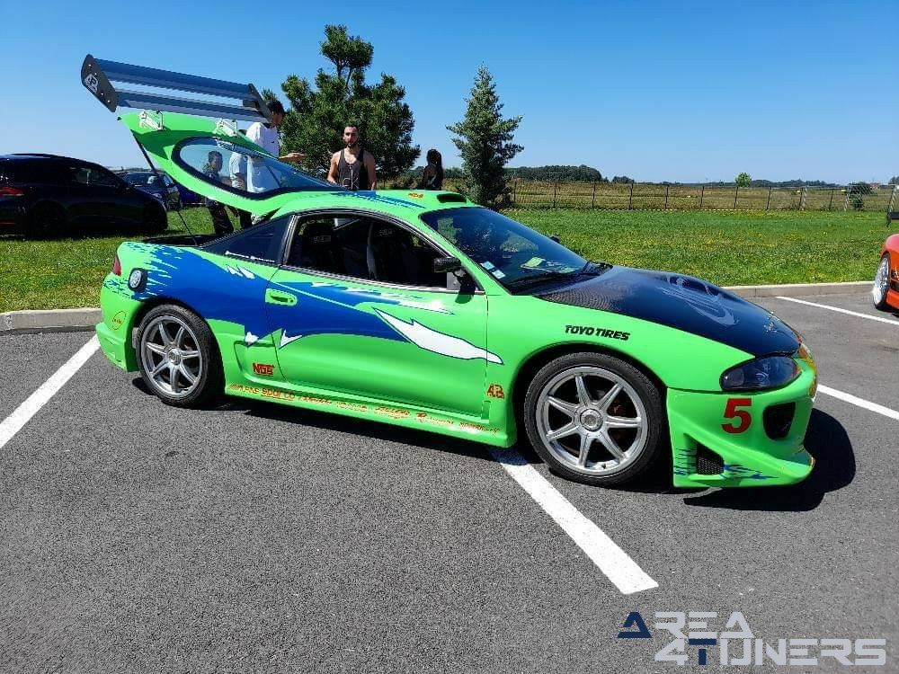 Circuit Festival Gaucher
Imagen del reportaje de la revista Tuning Area4tuners.es, de la
concentración de coches Tuning del año 2021 en Circuit Gaucher Francia