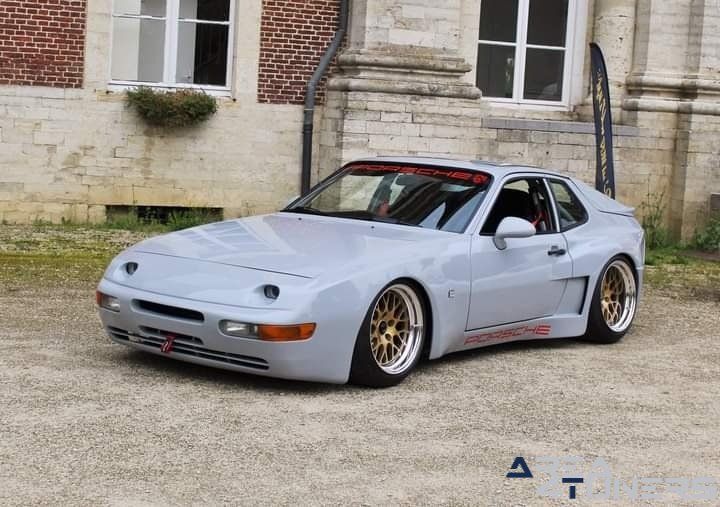 Risenation 2021
Imagen del reportaje de la revista Tuning Area4tuners.es, de la
concentración de coches Tuning del año 2021 en Castle Of Helecine Bélgica