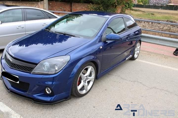 Kdd Santa María Ribarredonda
Imagen del reportaje de la revista Tuning Area4tuners.es, de la concentración de coches Tuning del año 2021 en Santa María Ribarredonda, Burgos, España