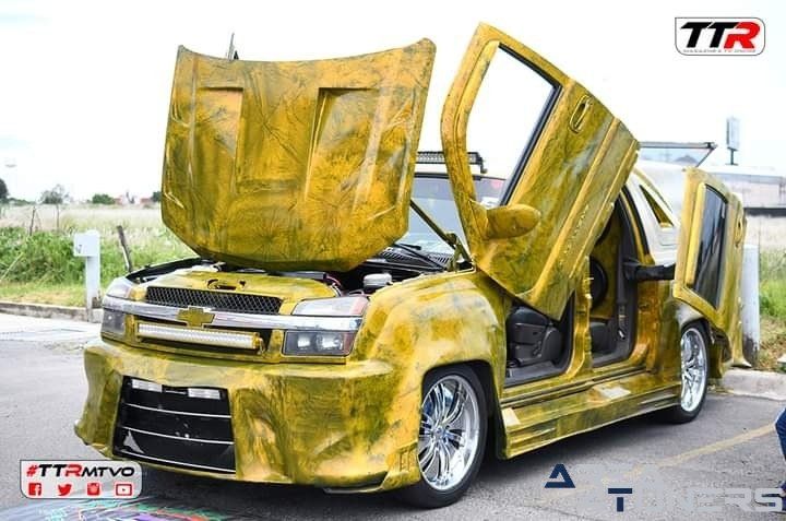 Exhibición Night Crew