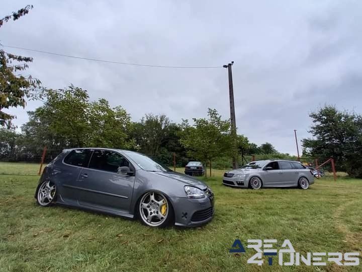 Grill On Green
Imagen del reportaje de la revista Tuning Area4tuners.es, de la
concentración de coches Tuning del año 2021 en Kaltenhouse Francia