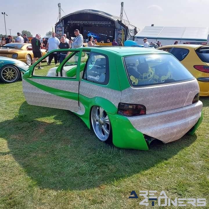 Max Power Meet
Imagen del reportaje de la revista Tuning Area4tuners.es, de la
concentración de coches Tuning del año 2021 en Towcester Inglaterra