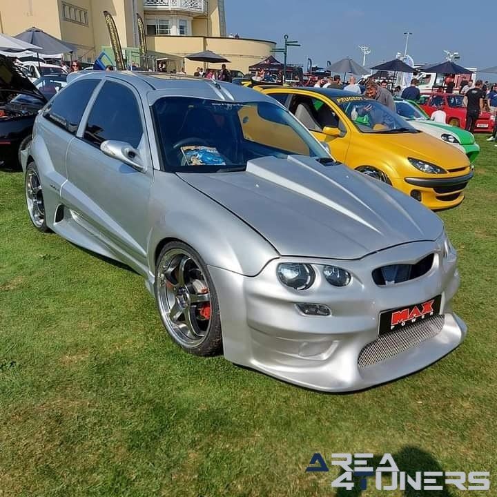 Max Power Meet
Imagen del reportaje de la revista Tuning Area4tuners.es, de la
concentración de coches Tuning del año 2021 en Towcester Inglaterra