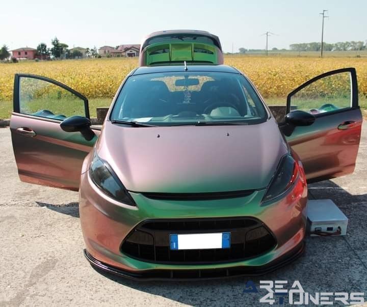 Tuning & Birra Serravalle
Imagen del reportaje de la revista Tuning Area4tuners.es, de la
concentración de coches Tuning del año 2021 en Serravalle Italia