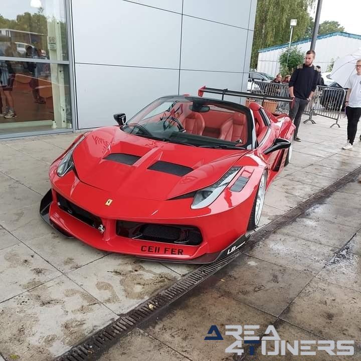 5Th Gravity Show Slammed
Imagen del reportaje de la revista Tuning Area4tuners.es, de la
concentración de coches Tuning del año 2021 en Stoneleigh Inglaterra