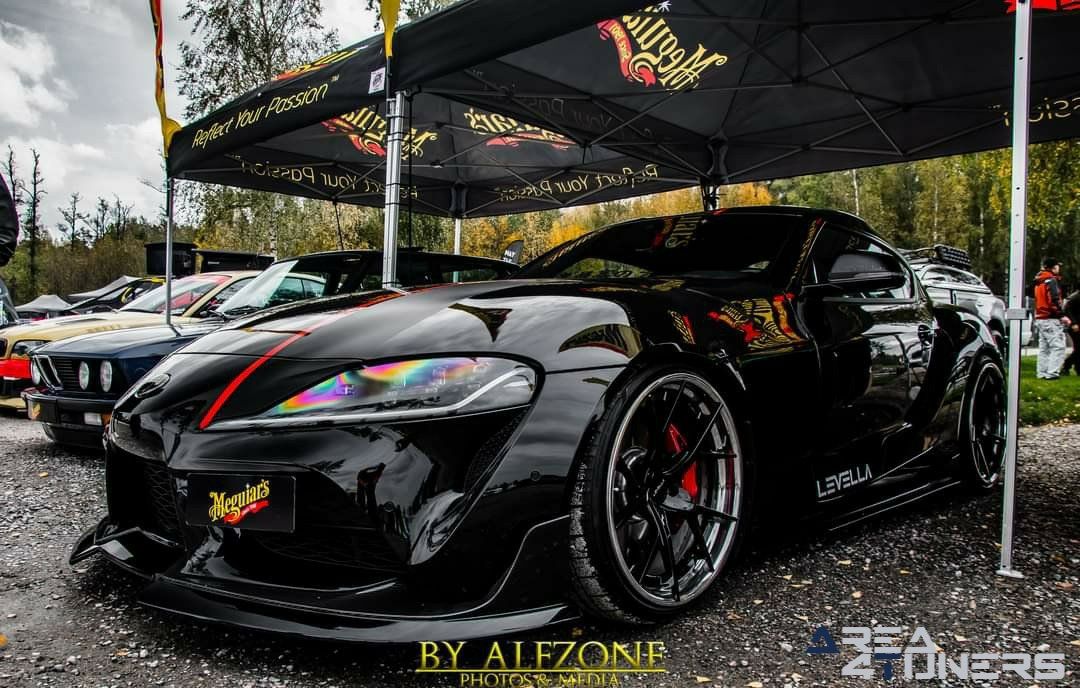 Swk's Grillväll
Imagen del reportaje de la revista Tuning Area4tuners.es, de la
concentración de coches Tuning del año 2021 en Vänern Suecia