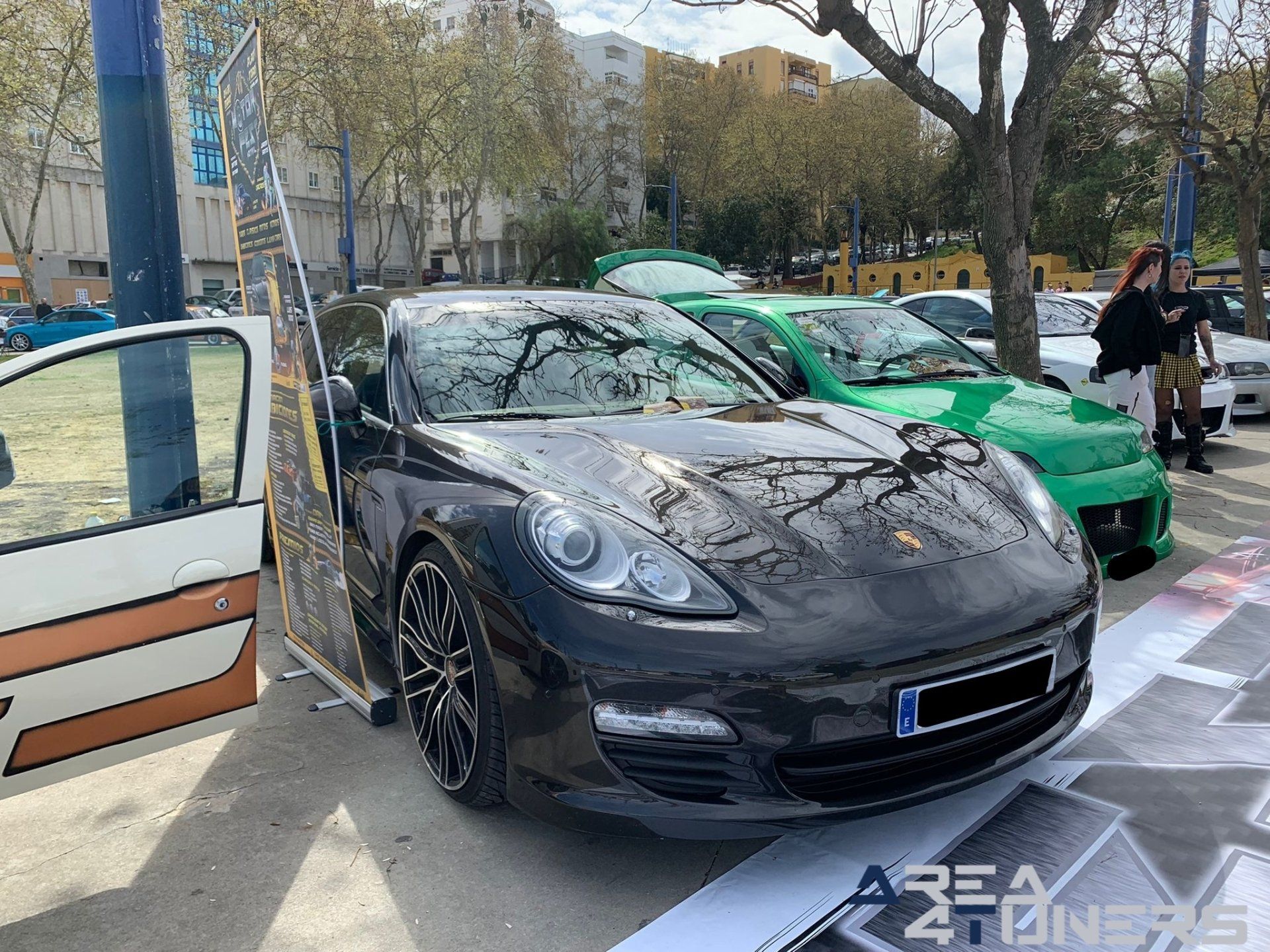 2º South Side
Imagen del reportaje revista Tuning Area4tuners.es, concentración de coches Tuning del año 2022 en Algeciras, Cádiz, España