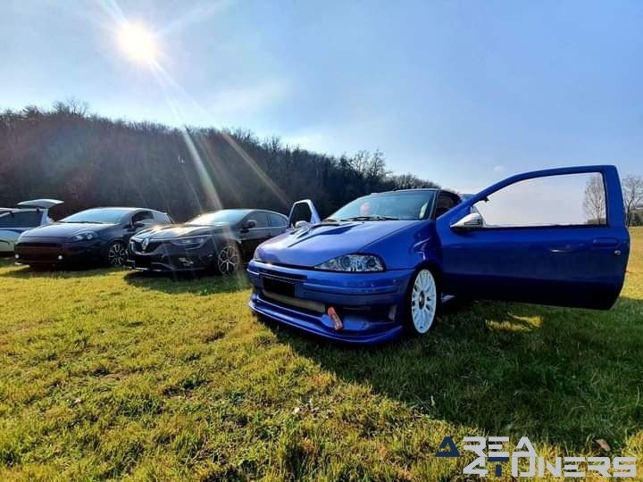 Raduno Desenzano
Imagen del reportaje de la revista Tuning Area4tuners.es, de la concentración de coches Tuning del año 2022 en Desenzano Di Parma, Italia