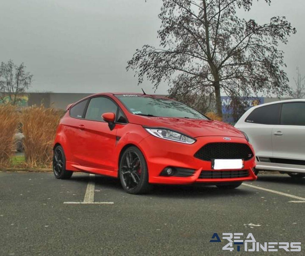 Club Passion 45 meet nº 1
Imagen del reportaje de la revista Tuning Area4tuners.es, de la concentración de coches Tuning del año 2022 en Fleury Les Aubrais, Francia