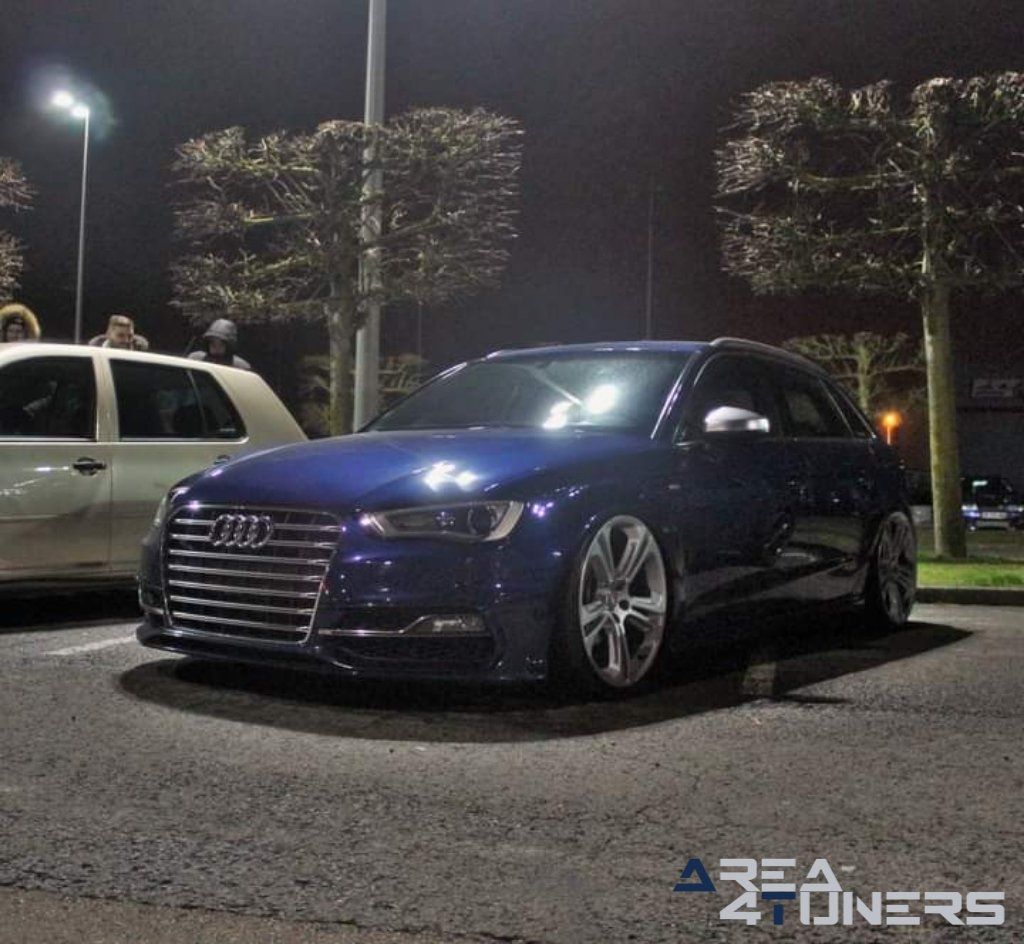 Team Static Car Meet nº 1
Imagen del reportaje de la revista Tuning Area4tuners.es, de la concentración de coches Tuning del año 2022 en Romilly Sur Seine, Francia