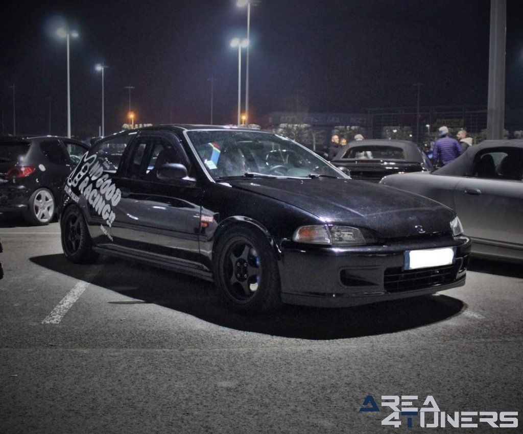 Team Static Car Meet nº 2
Imagen del reportaje de la revista Tuning Area4tuners.es, de la concentración de coches Tuning del año 2022 en Romilly Sur Seine, Francia