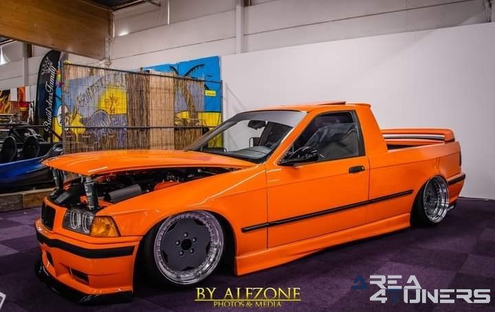 Elmia Bildsport Motorsportveckan
Imagen del reportaje de la revista Tuning Area4tuners.es, de la concentración de coches Tuning del año 2022 en Elmia, Suecia