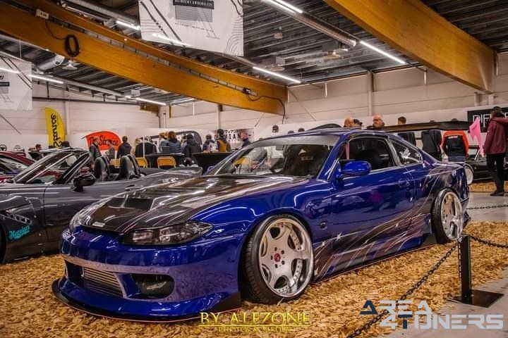 Elmia Bildsport Motorsportveckan
Imagen del reportaje de la revista Tuning Area4tuners.es, de la concentración de coches Tuning del año 2022 en Elmia, Suecia