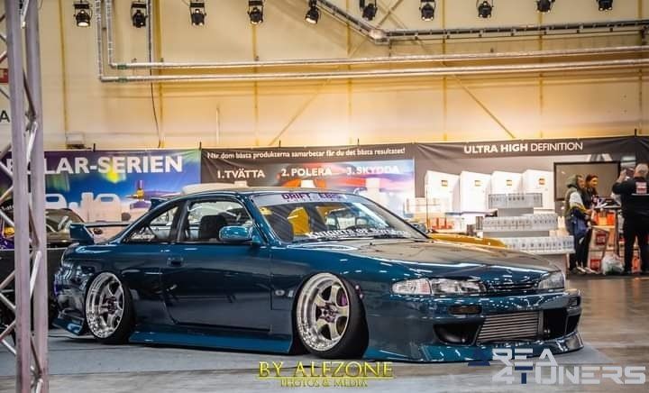 Elmia Bildsport Motorsportveckan
Imagen del reportaje de la revista Tuning Area4tuners.es, de la concentración de coches Tuning del año 2022 en Elmia, Suecia